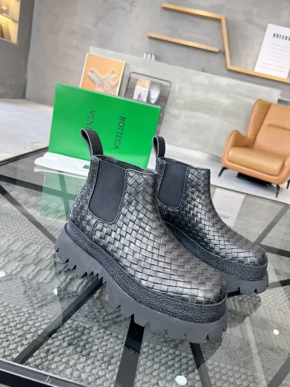 Bottega Veneta Shoe 